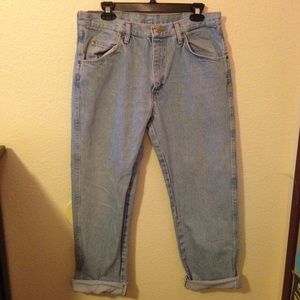 Light wash denim mom jeans