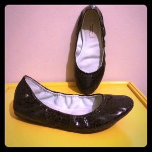 Simply Vera Wang Flats❤️