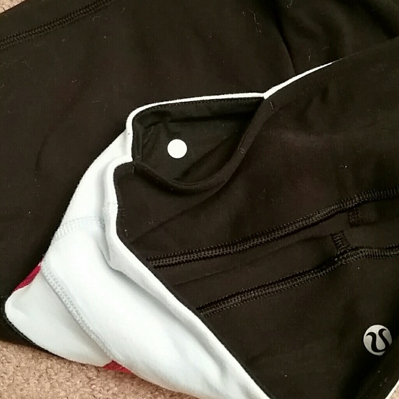 Lululemon groove shorts, black+blue and red - Picture 3 of 4