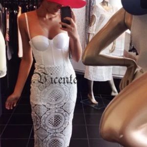 Lace corset bodycon white dress👗🎀