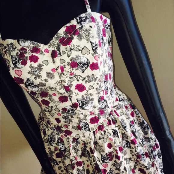 Hell Bunny Rockabilly Dress "Poison Love" LG