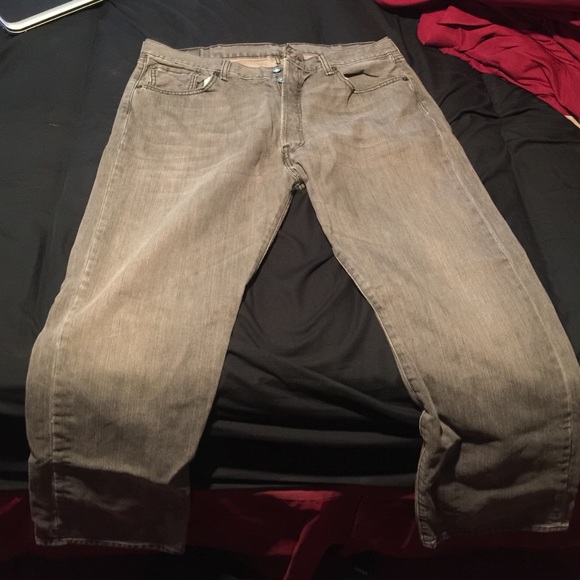 Levi Brand 501 Jeans - Picture 1 of 4