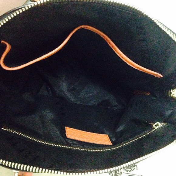 🚫sold🚫 Burberry Orange Embossed Leather Bowling Bag - Picture 4 of 4