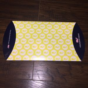 Vineyard Vines Gift Box