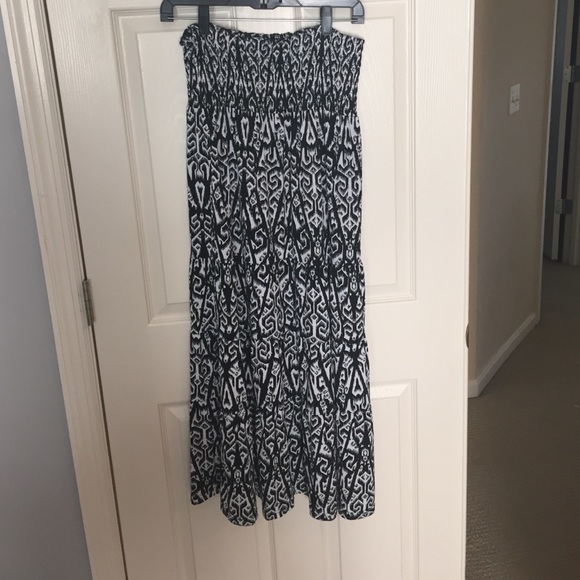 Long stretch skirt