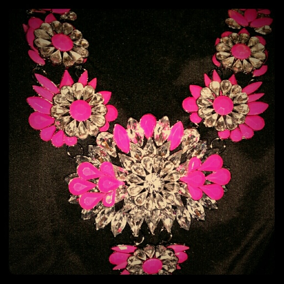 Heavy beautiful bright pink necklace
