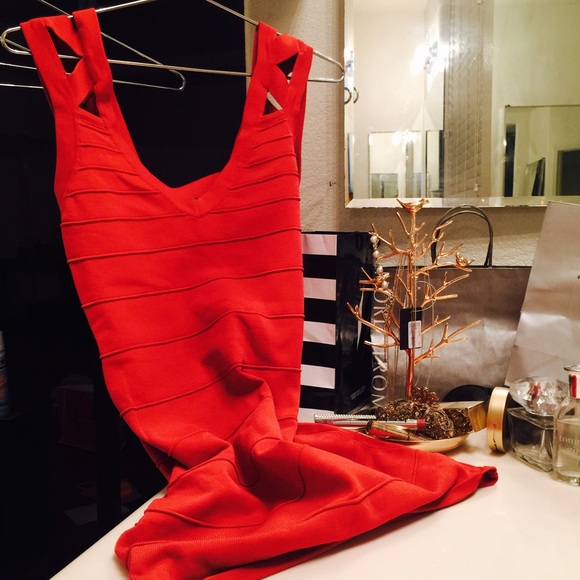 Orange Bandage Dress - Picture 4 of 4