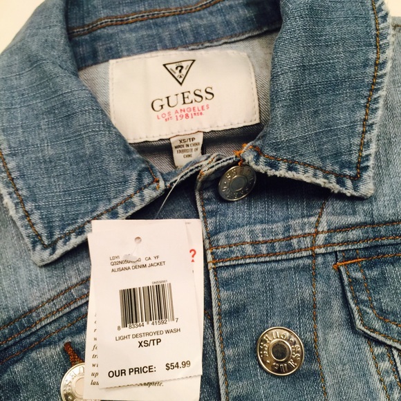 Brand new Guess Denim very cute Jacket - Picture 2 of 3