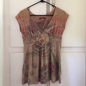 Skull print v-neck baby doll style top size M