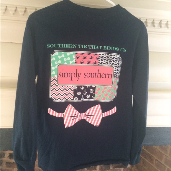 Simply Southern Long-sleeve t-shirt size small