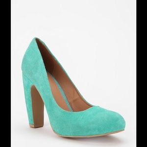 Kimchi Blue NBW heels