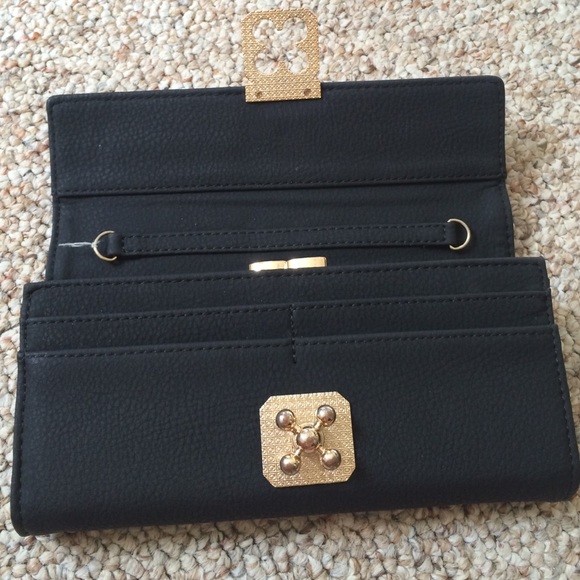 Charming Charlie wallet - Picture 3 of 4