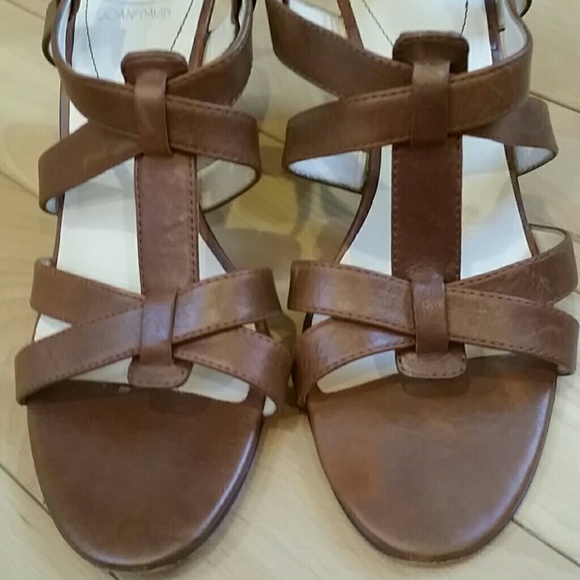 Sandals - Picture 2 of 4