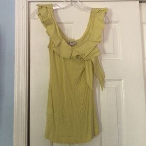 🍐 BCBGeneration light lime green top 🍐