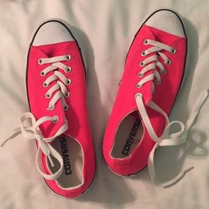 Pink converse