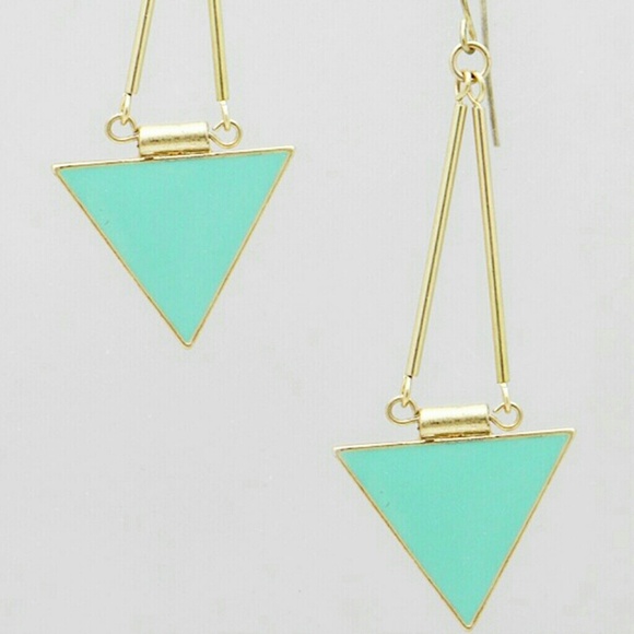 shopjewelry  Jewelry - GORGEOUS MINT GREEN &GOLD MODERN EARRING