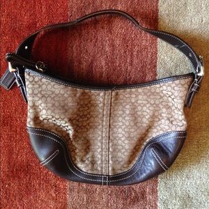 Signature hobo shoulder bag