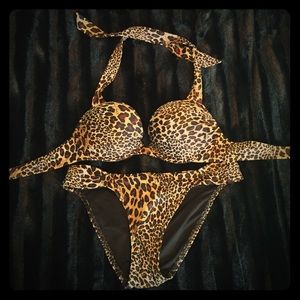 ☀️Victoria's Secret Very Sexy bombshell push up