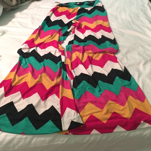 Chevron flowy pants