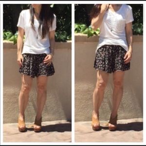 NWT-floral shorts