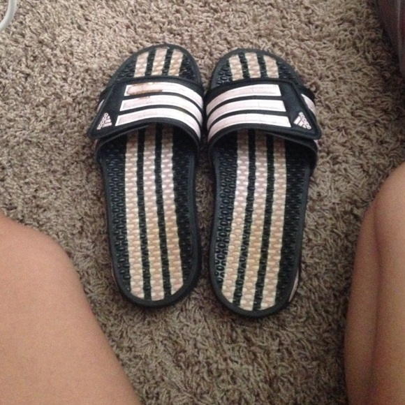 Adidas Sandala