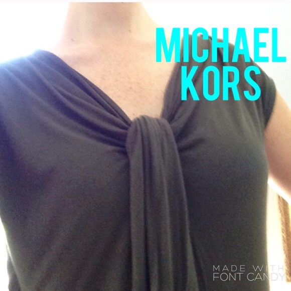 🌟Michael Kors Top🌟
