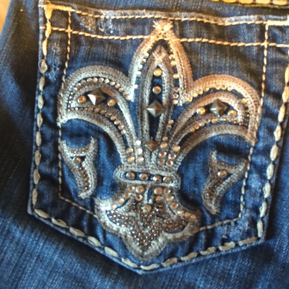 Miss Me Sz 26 boot cut jeans