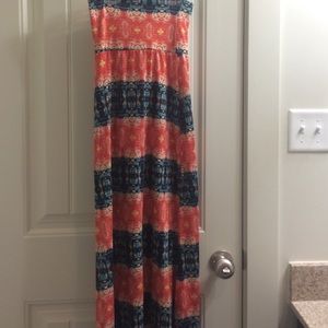 Adorable boho maxi skirt!