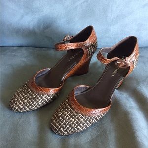 Nine West wedges. Size 10