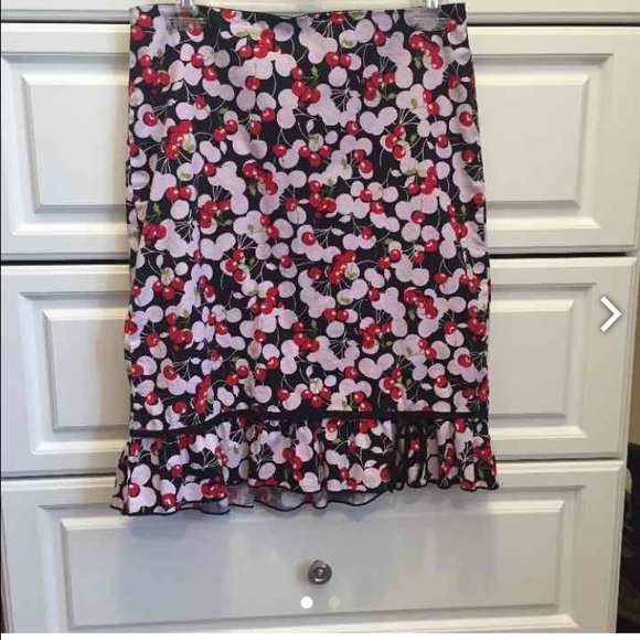 Cherry Skirt - Picture 1 of 2