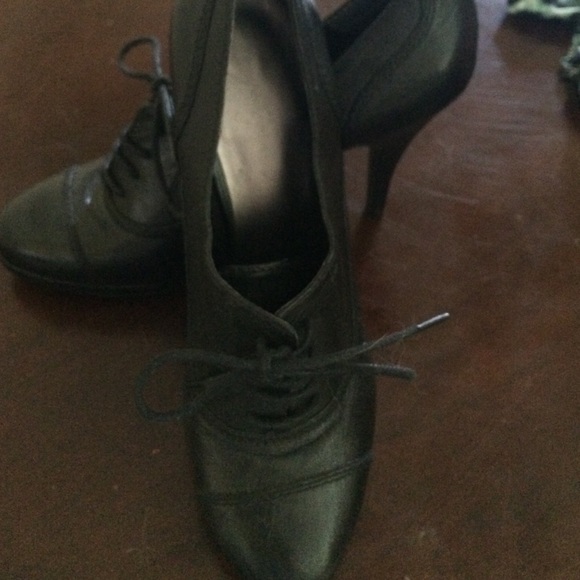Nine West Black Leather Pumps 8.5