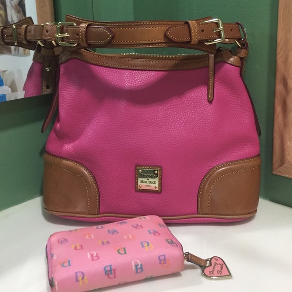 Dooney& Bourke bag