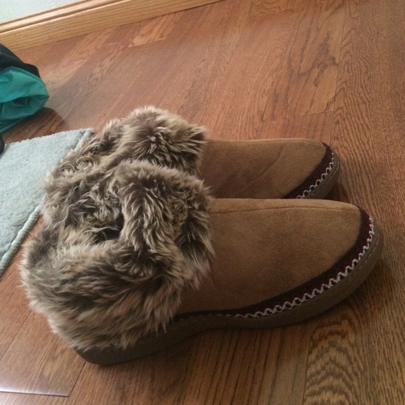 Avon slippers! Super cute, never worn. Just bought