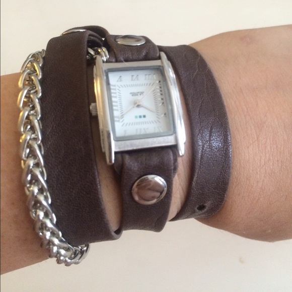La Mer Slate Gray and Chain Wrap Watch