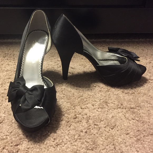 Michelangelo high heels