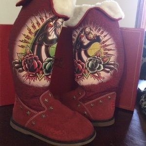 Ed Hardy UGG Style Boots 8-8.5