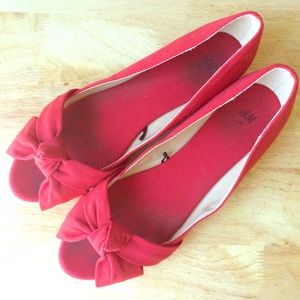 Red Bow Canvas Peep-toe Flats