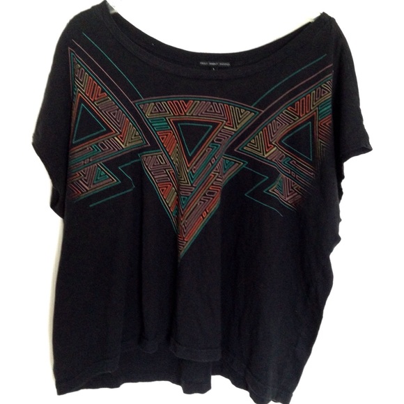 Urban Outfitters Tops - 💥FLASH SALE💥URBAN OUTFITTERS TRIBAL PRINT TOP