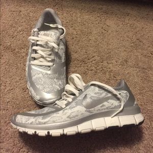 Nike Snake Skin tennis shoes