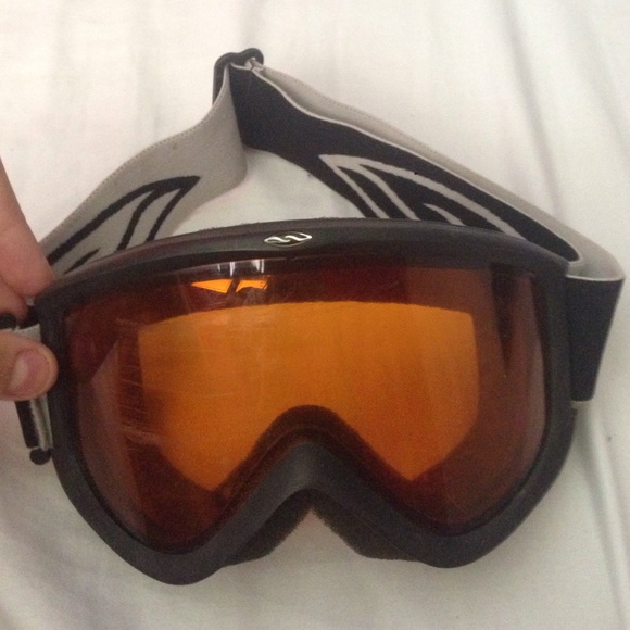 Snowboarding googles 😎😎
