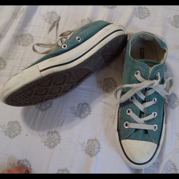 Blue-Green Converse Sneakers - Picture 4 of 4