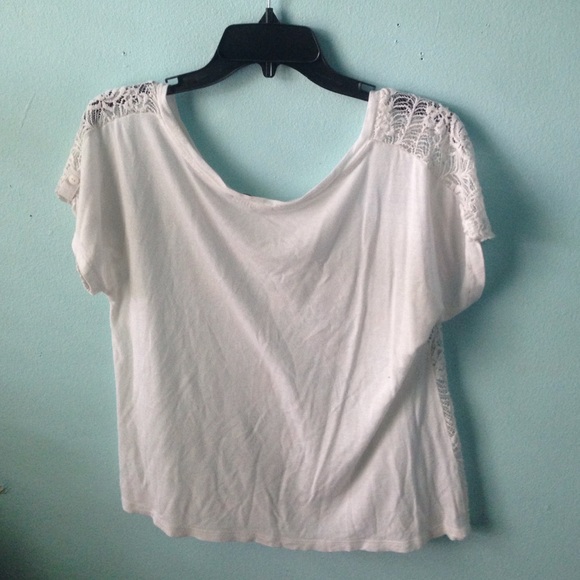 White lace tee - Picture 2 of 3