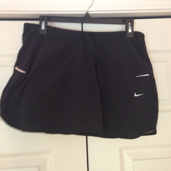 Nike tennis skirt