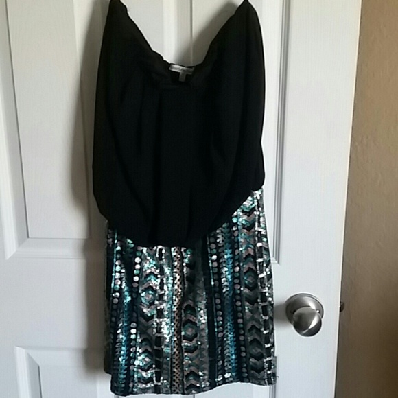 Strapless dress