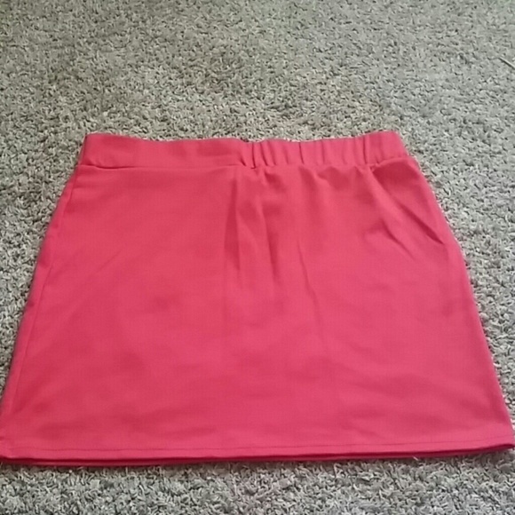 Coral skirt