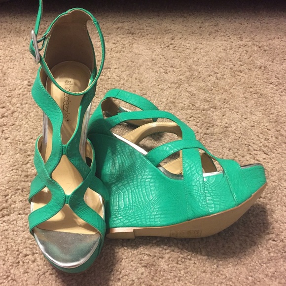 Real Snake Skin high heels