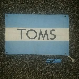 TOMS Dust Bag/Flag