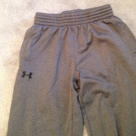 Underarmour sweatpants