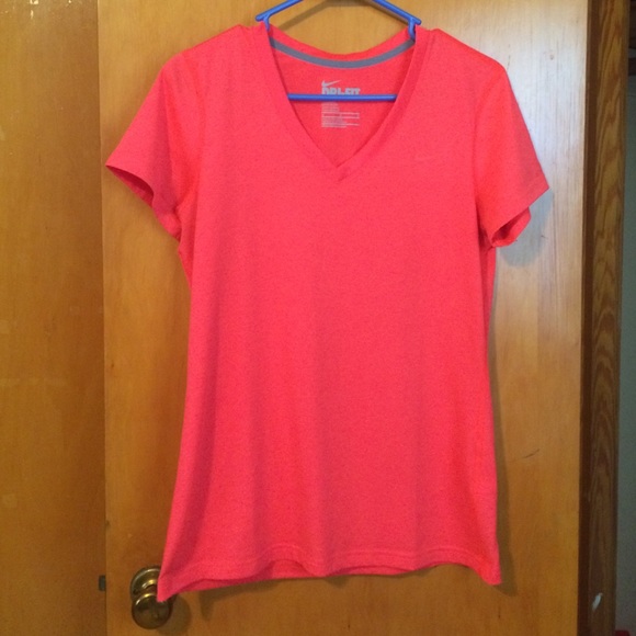 Nike dri-fit v neck