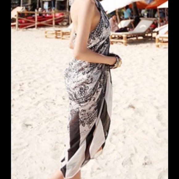 Beach sarong - Picture 2 of 3